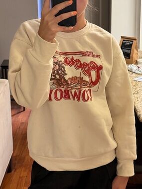 Coors Cowboy Crewneck Sweatshirt with Vintage Rodeo Graphic - Cream